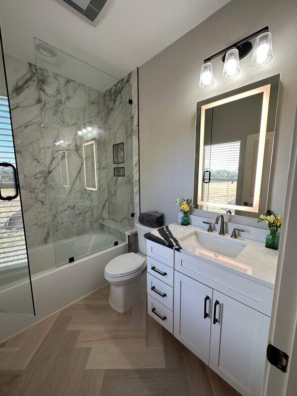 san-antonio-bathroom-remodel-mirror
